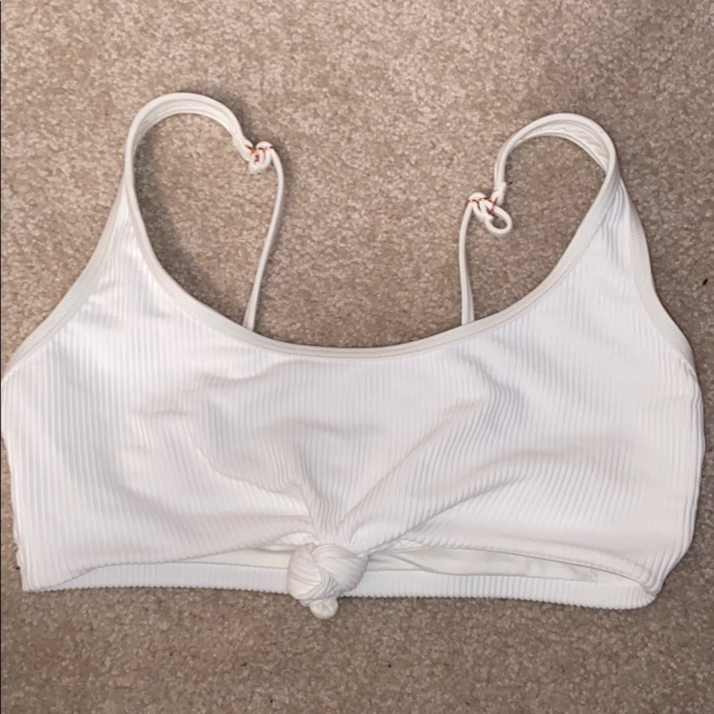 Frankies bikini top